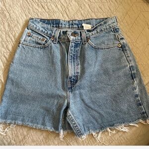 Levi shorts
